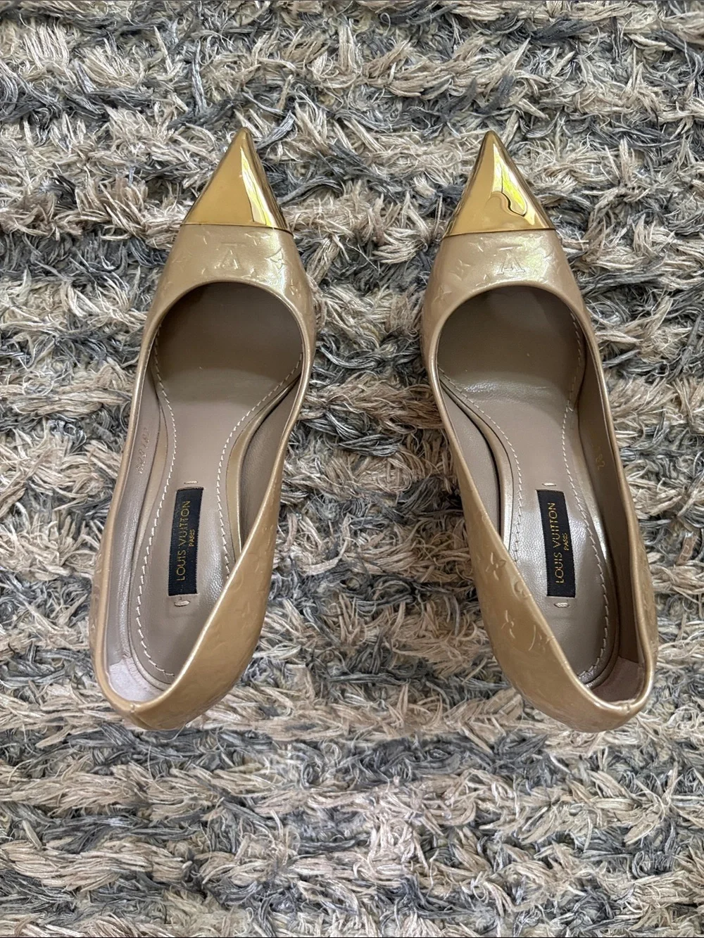 Louis Vuitton Beige Patent Leather Pointed Toe Pumps with Gold Cap Detail 35.5